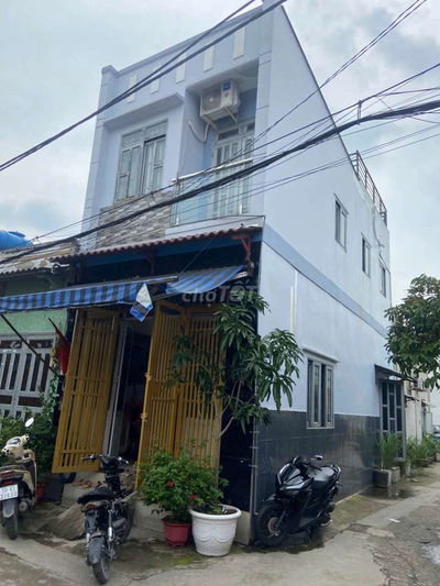 Bán nhà đúc thiệt lk 4_5 TDTSD : 80m2 1T+ lầu 2pn,2w đường thông