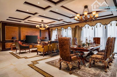 nhà phân lô kim mã ba đình thang máy,2 mặt ngõ,mặt tiền khủng,ô tô tránh vào nhà,gần phố