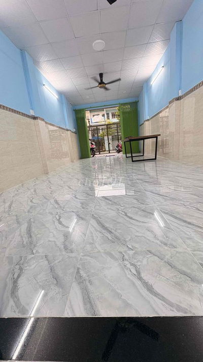 Nhà mới 100% 1 trệt 1 lững 4x20 trống suốt Cư xá lữ gia