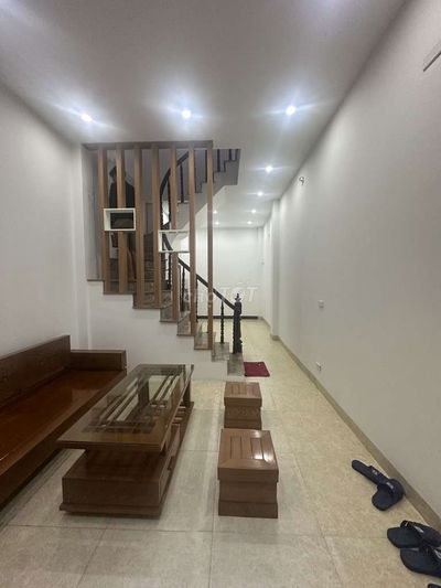 Chính chủ gửi bán nhanh nhà 35m, nhỉnh 6 tỷ, gần hồ điều hòa Định công