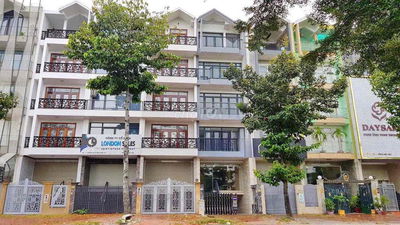 mặt bằng tầng trệt 100m2 MT đường D4 him lam