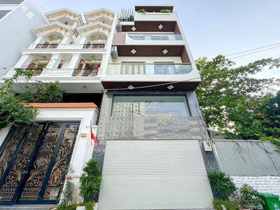 Cho thuê nhà 220/24 Nguyễn Trọng Tuyển, p8 Phú Nhuận