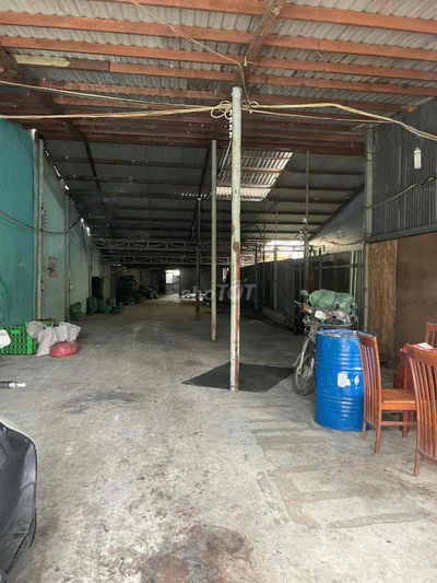 Cho thuê kho Bình Tân 1000 m2, giá 15 triệu/ tháng