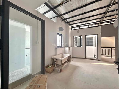 Phòng cho thuê có 2 Phòng ngủ, ở Bạch Đằng - khu sân bay, Tân Bình