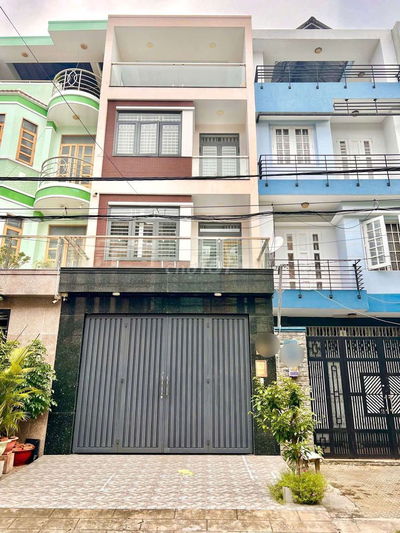 Nhà sạch đẹp 5 x 20 có 5pn 5wc sân thượng