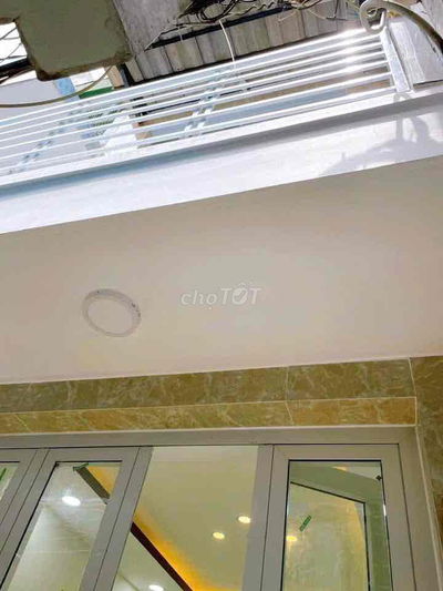 BÁN NHÀ Q4 KHU DÂN CƯ HIỆN HỮU KHÔNG LO GIẢI TOẢ CÁCH HẺM XE HƠI 10m