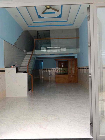 Trệt lửng 5*16; 3pn xe hơi đậu trong nhà có máy lạnh