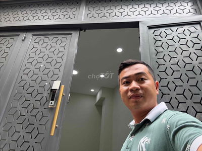 chdv 10 phòng,3 bước ra MT Lê Văn Thinh, 4 tầng hoàn công, hơn 10.xxty