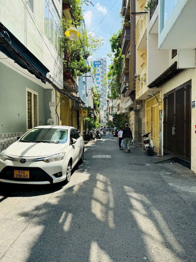 HXH Trải Nhựa Nguyễn Thiện Thuật. (30m2). 5 Tầng Đúc. Giá 8.2 Tỷ TL