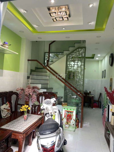 Bán nhà cực đẹp Thành Mỹ P8 Tân Bình 35m2 3 tầng chỉ 5,7 tỷ.