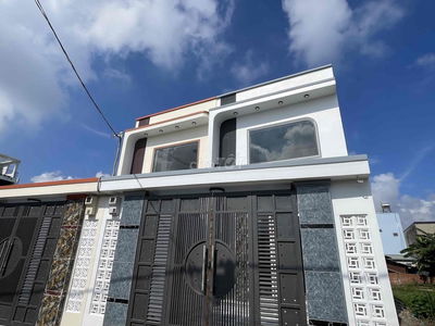 👍NHÀ MỚI 5m X 20m- 1 Lầu Phan Văn Hớn-Ấp 4 Xã Bà Điểm New