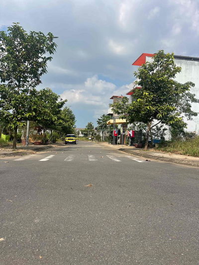 cần bán lô đất tại khu 4 khu đô thị long hưng city