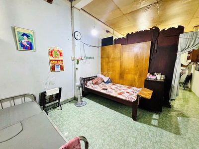 Bán đất tặng nhà 2 tầng 50m2 - 2 mặt hẻm thoáng - Giáp Cầu Bông Q.1