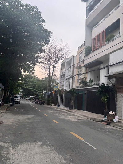 Mặt tiền khu họ Lê dt80m2 đúc thật 2 lầu 3pn,P. Phú Thạnh, Q. Tân Phú