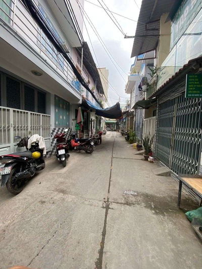 Quận 7 gần kcx, cầu Tân Thuận, 4.5x9, hẻm 6m thông, gi.á 5.6