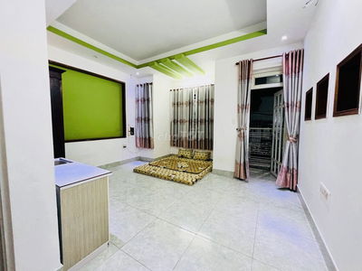 PHÒNG TRỌ BAN CÔNG LẦU 1 THOÁNG MÁT GẦN CVPM QUANG TRUNG