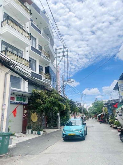 BÁN NHÀ MỚI 4 TẦNG GIÁ RẺ - MẶT TIỀN THẠNH XUÂN 40 - FULL NỘI THẤT