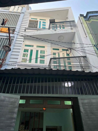 Nhà 4x10m 1 trệt 2 lầu 2PN 3WC Hẻm Ni Sư Huỳnh Liên - Giá 5.65 tỷ