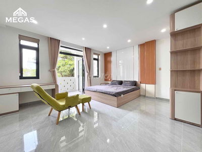 CĂN HỘ BAN CÔNG SIÊU THOÁNG MỚI XÂY NGAY ETOWN CỘNG HOÀ