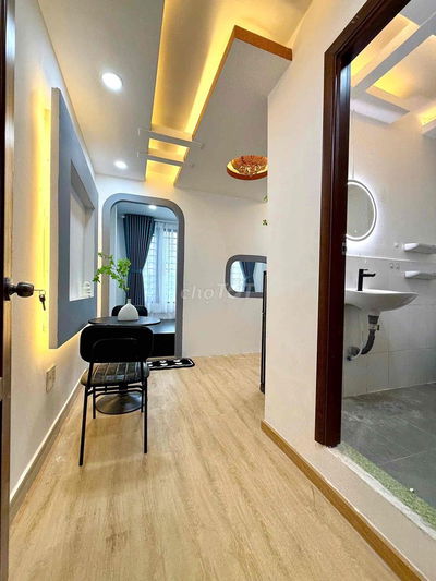 Căn hộ dự án mới full nội thất