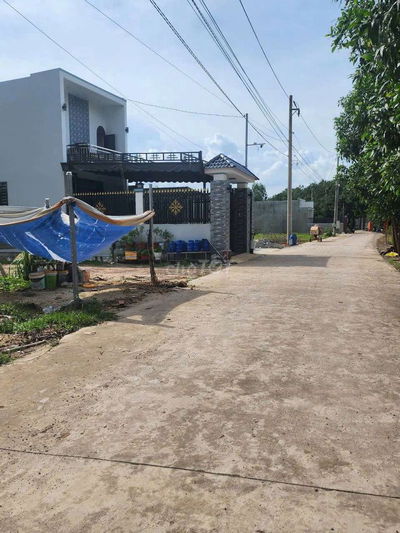 Đất 152m2 sổ riêng thổ cư, đường bê tông, thông, ấp 4, xã Sông Trầu