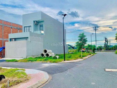 Cuối năm cần Vốn chạy việc Bán gấp lô Đất Mặt Tiền Đường Hoàng Phan Th