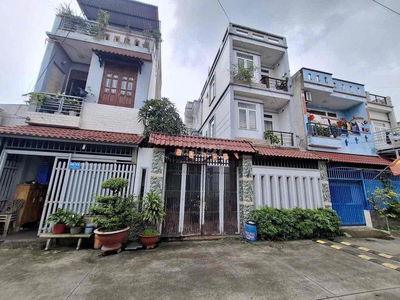 Nhà đường đoàn Thị Kia phường Tân Đông Hiệp thành phố Dĩ An