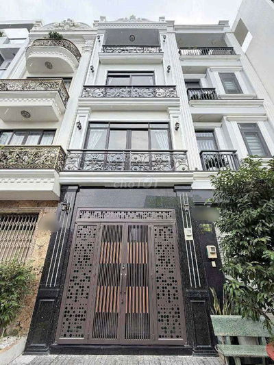 Nhà phố 4 tấm ngay Q6 mới  .SHR