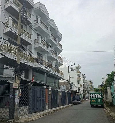 BÁN NHÀ GIÁP NGÃ TƯ BỐN XÃ - 4MX14M - 2 TẦNG - 4 TỶ X