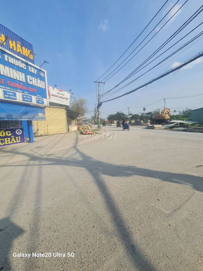 Bán nhà mặt tiền