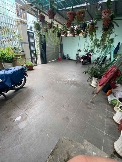 Cho thuê phòng trọ Đào Sư Tích Phước Kiển, giá 2tr/ tháng