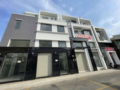 Cho Thuê MT Trịnh Đình Trọng - Âu Cơ , Tân phú 6,5×12m 3 L giá: 25tr