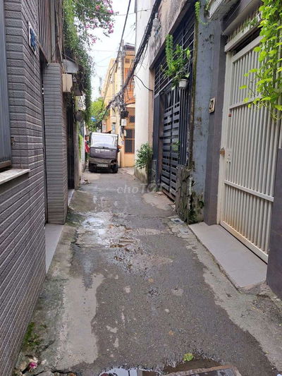 Nhà bán mặt tiền đg.nghĩa hưng.p6.tân bình