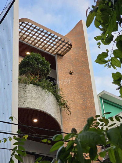 Nhà đẹp mặt tiền Hòa cường - Đà Nẵng