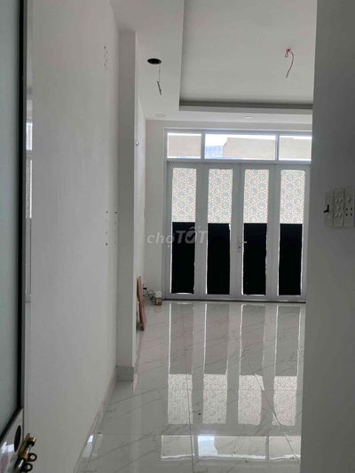 phòng sạch sẽ , rộng rãi , ưu tiên học sinh,  sinh viên