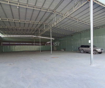 Kho ở Đường Phạm Hữu Lầu diện tích 630m2 cần cho thuê gấp