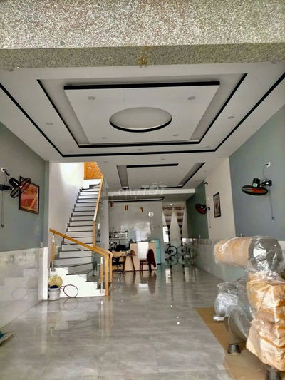 Nhà 2 tầng MT kề TÒA NHÀ HÀNH CHÍNH HÒA XUÂN - SẠCH MỚI