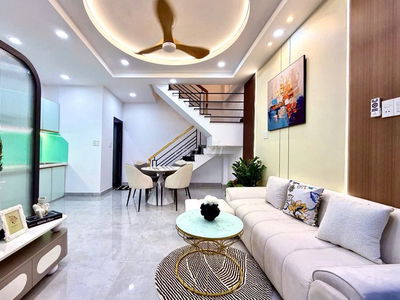 NHÀ ĐẸP KHÔNG XEM TIẾC LẮM , GẦN PHẠM VĂN ĐỒNG NGANG 5M,  GIÁ 4,98 TỶ