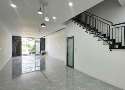 🏠 Nhà 3 tầng đường 29-3 ( 33m )  ,3pn , gần đường N.P.LAN