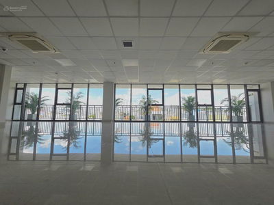 VĂN PHÒNG CHO THUÊ DT 100-200M2 ĐƯỜNG NGUYỄN HỮU CẢNH, BÌNH THẠNH
