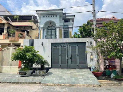 nhà khu tên lửa 8mx21m - 3 tầng mới ken chỉ 23 tỷ 900 Tl