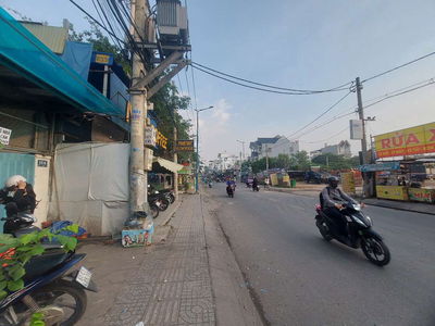 Nhà mặt tiền 120m Trương thị Hoa