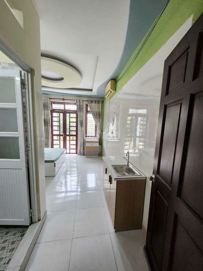 Cho thuê chdv ban công