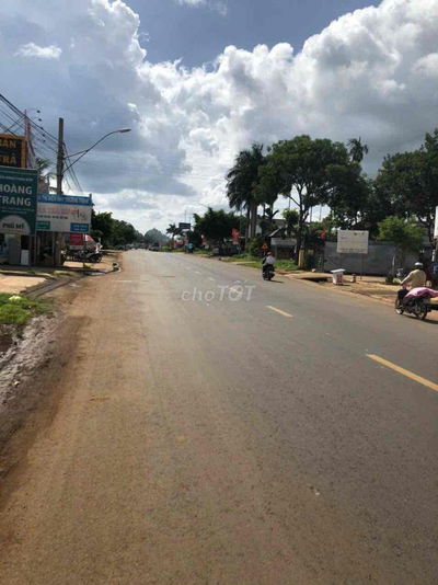 Cơ hội đầu tư đất 2 mặt tiền,lô nở hậu vượng khí,hẻm đẹp oto