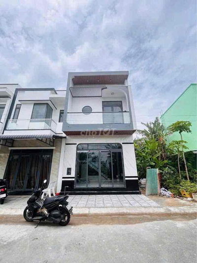 Cần bán nhà 140m2 ngay KCN Nam Tân Uyên, Bình Dương