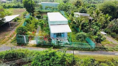 Chủ bán cả đất cả nhà   có thổ cư