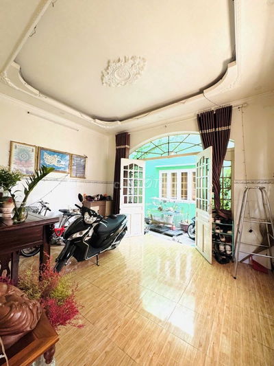 Bán nhà riêng tại Nguyễn Văn Quá, 3,550 tỷ, 46m2, 3PN, 2WC Quận 12 Hcm