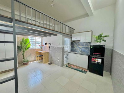 Phòng máy lạnh 20-30m2 2tr8-3tr6 ở 3-5 bạn thoải mái