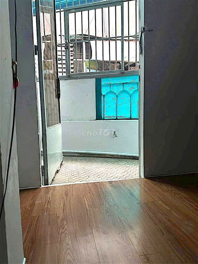 ĐỐI DIỆN MAILISA HUỲNH VĂN BÁNH-PHÚ NHUẬN-HẺM 1/-XH CÁCH 2 CĂN-CHỈ 2T6