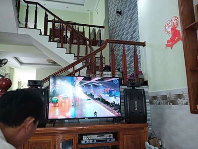 Giảm tiếp còn 5 Tỷ, Bán Nhà 2 Tầng Tr. Tâm Dĩ An, Đường 6m, 4PN,100m²